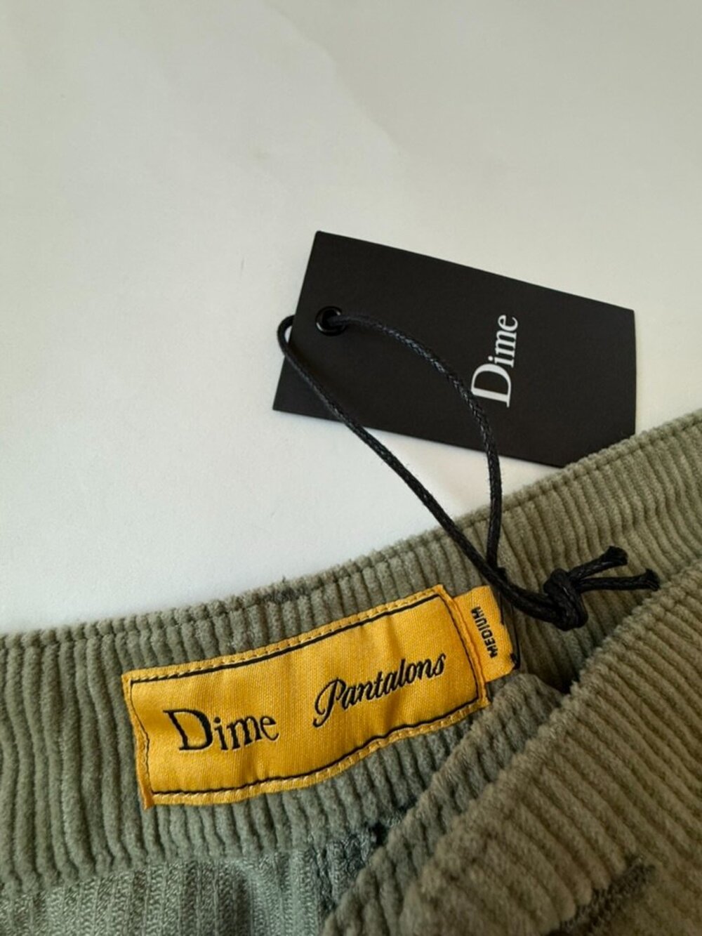 Dime Mens M Corduroy Shorts Green Olive Skater Streetwear NEW NWT Pantalons - Picture 2 of 10